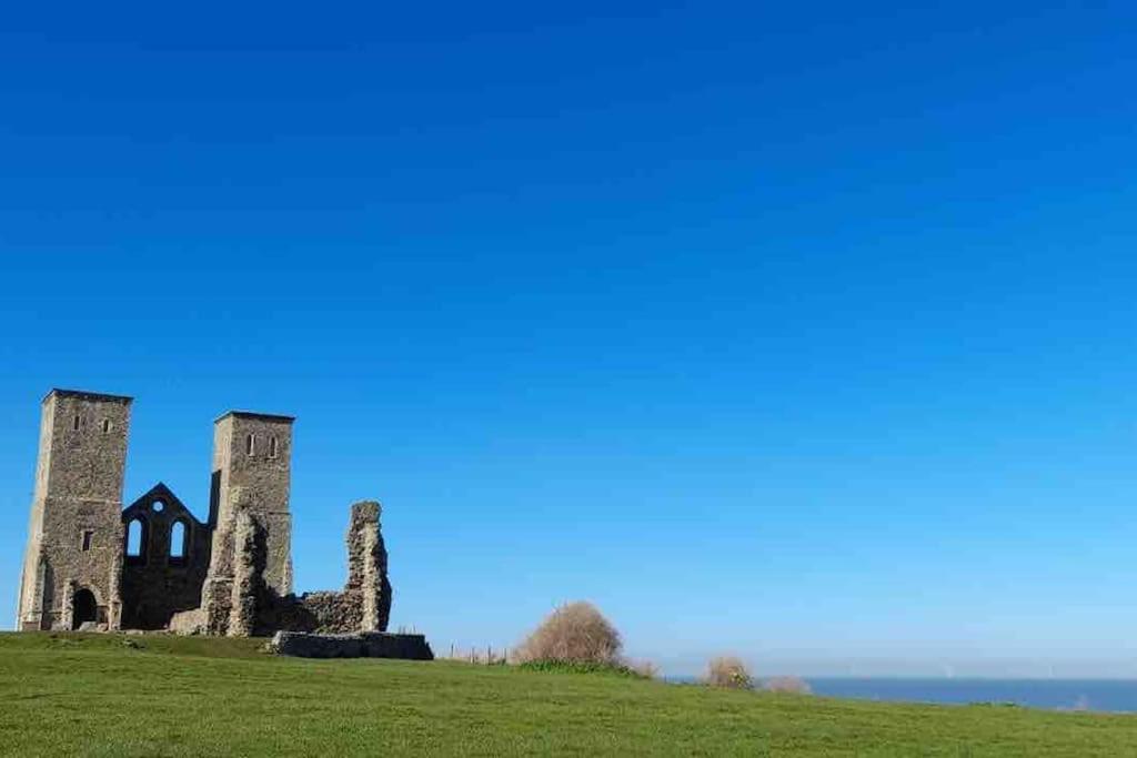 Herne Bay Central - 2 Minutes From Beach Apartment 외부 사진