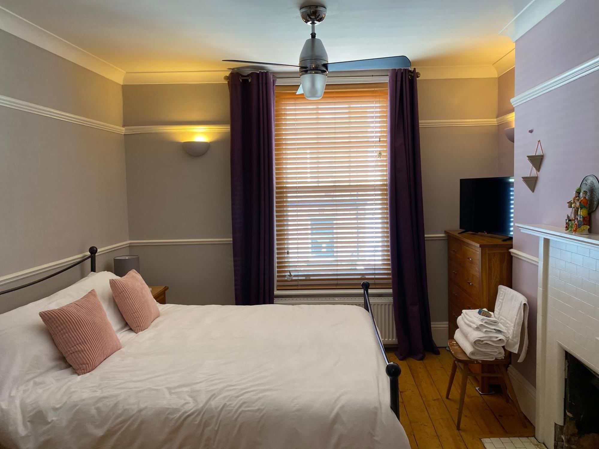 Herne Bay Central - 2 Minutes From Beach Apartment 외부 사진
